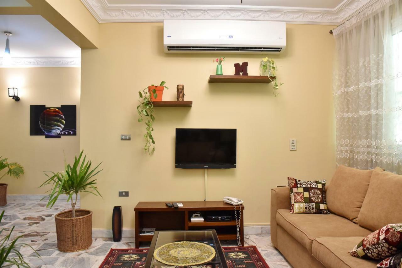 Two-Bedroom Apartment At Mohamed Farid Street El El Cairo Exterior foto