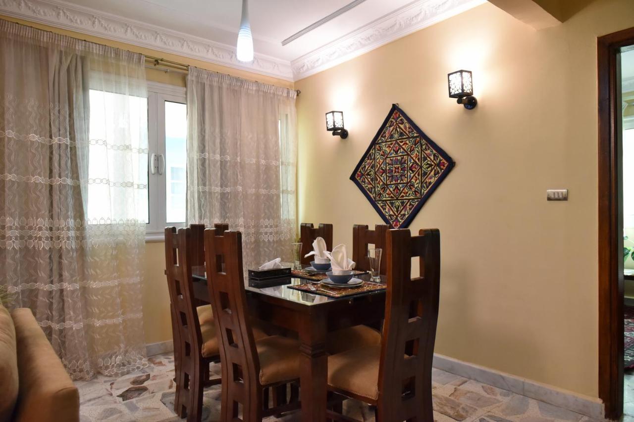 Two-Bedroom Apartment At Mohamed Farid Street El El Cairo Exterior foto